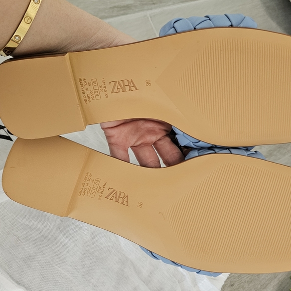 $25 shoes - Picture 3 of 6